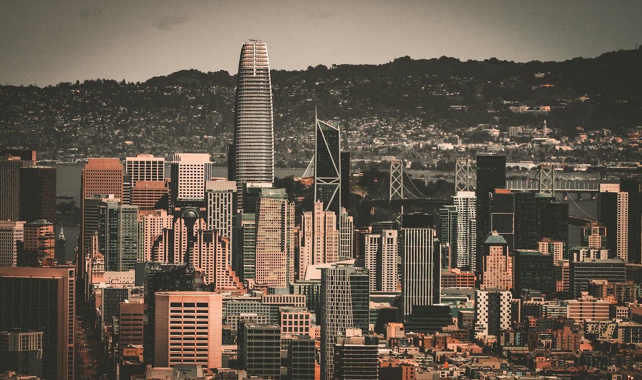 一样精准地 一样精准地