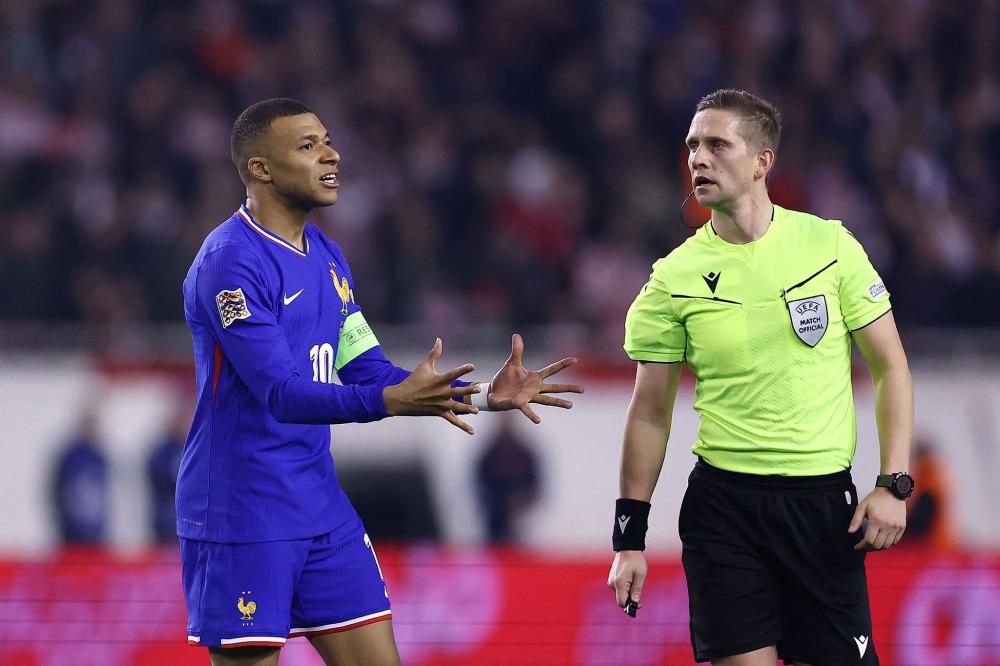 当今足坛的 当今足坛的