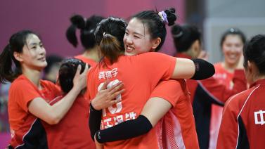 哈登30+6伦纳德复出17分 快船胜公牛终结颓势_比赛_篮板_助攻.