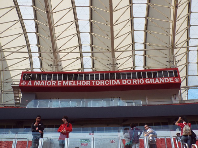 埃裏克·加西亞：離開巴薩只為換取登場機會，幸運能在風格相似球隊踢球.